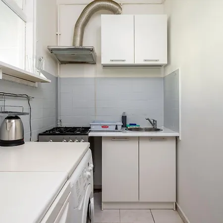 Plac Wilsona Comfort By Bookinghost *