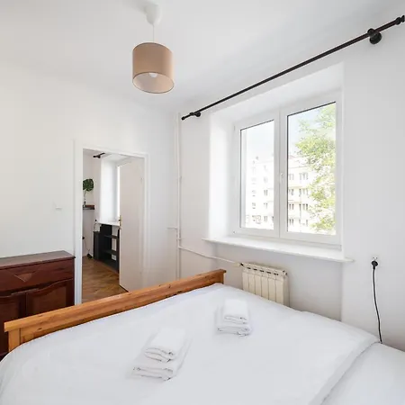 Plac Wilsona Comfort By Bookinghost *