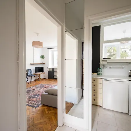 Plac Wilsona Comfort By Bookinghost * Varsovie