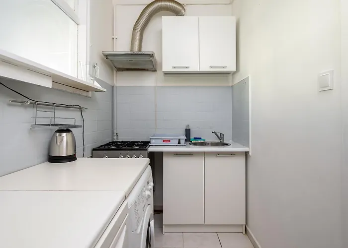 Plac Wilsona Comfort By Bookinghost *